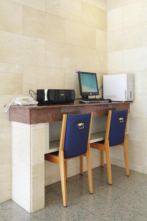 Park Hotel Kani Экстерьер фото